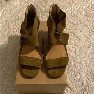 Lucky brand suede wedges size 5.5